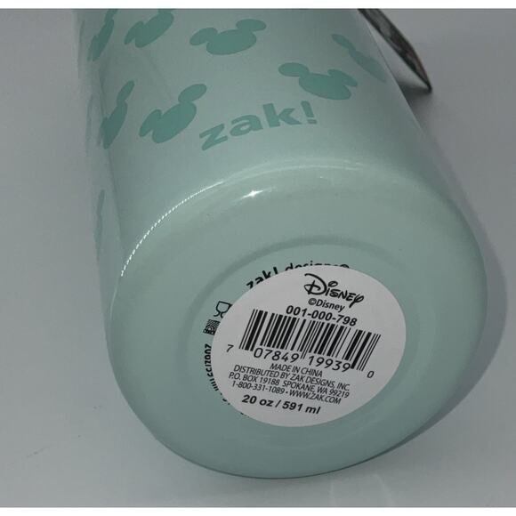 Limited Edition Green Disney water bottle - Picture 3 of 6